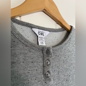 Athleta Girl Kickin’ It Textured Top Henley Gray Sz L/12